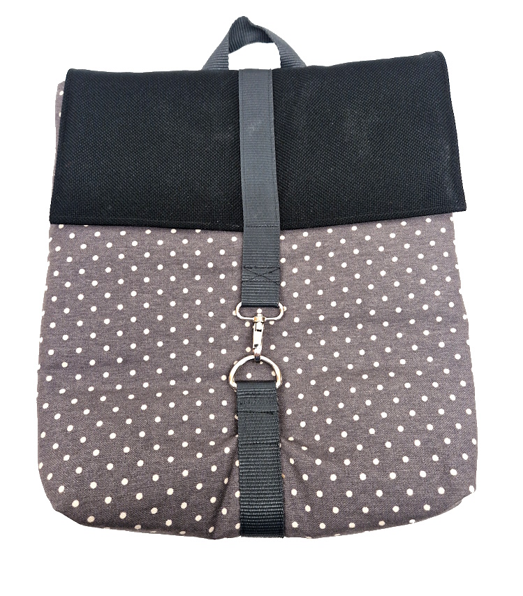 Style-Pack – Dot Noir - Damen-Rucksack Vorderseite