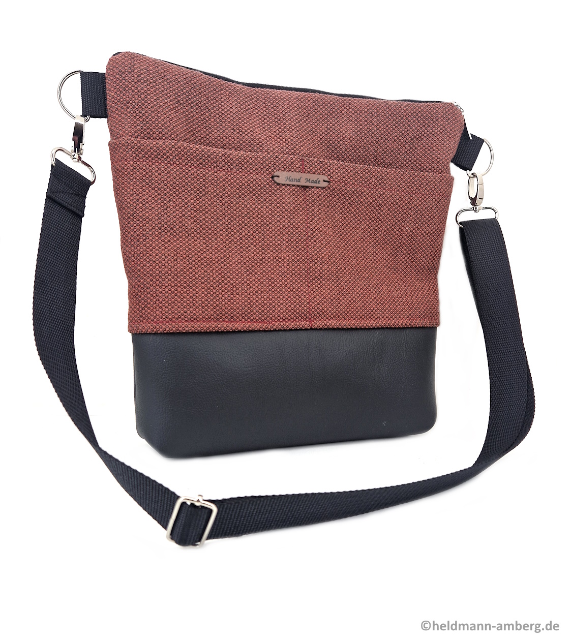 10067 Urban Chic Schulterbag Seitenansicht links