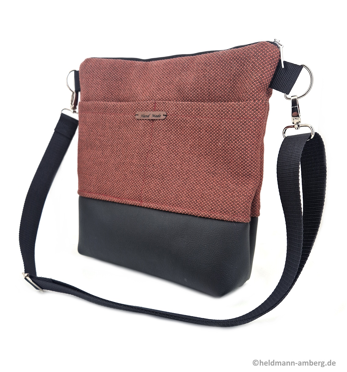 10067 Urban Chic Schulterbag Seitenansicht rechts