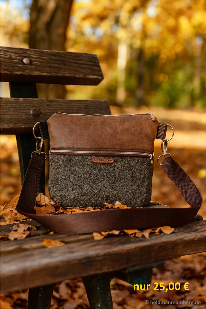 10072 Filzleder Crossbody Chic Vorderseite